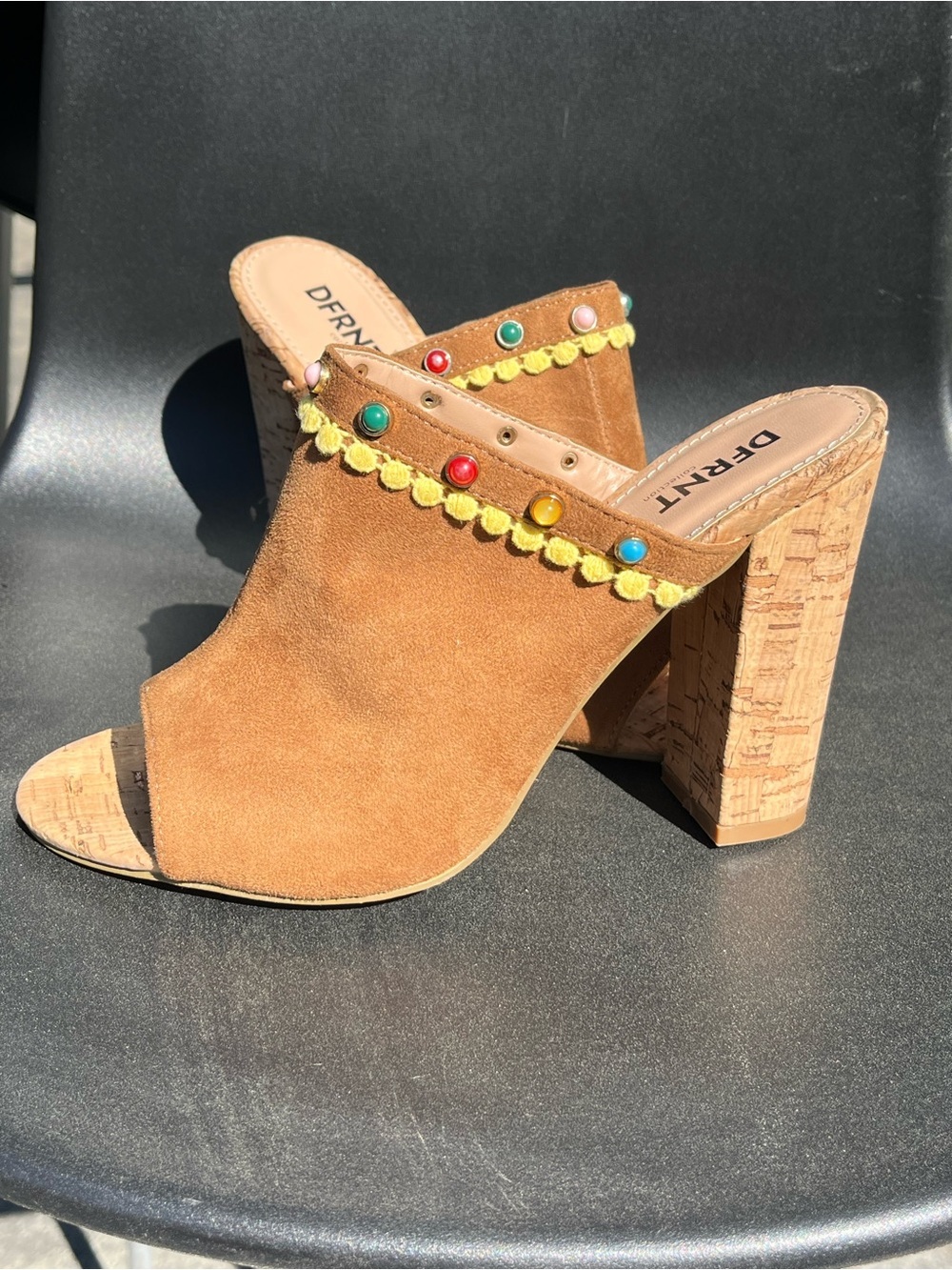 Tan Suede Open-Toe Block Heel Mules with Colorful Studs size 39/8.5